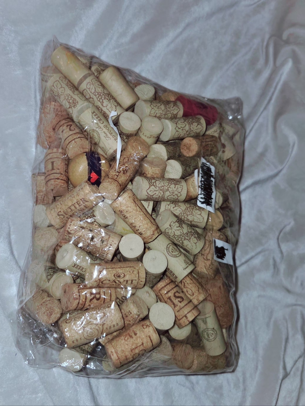 211 Used Corks